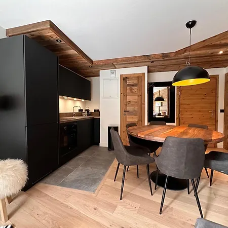 De Standing 3p Au Pied Des Pistes, Terrase Privee, Parking, A 350m Du Centre-village - Fr-1-572-294 Araches-la-Frasse